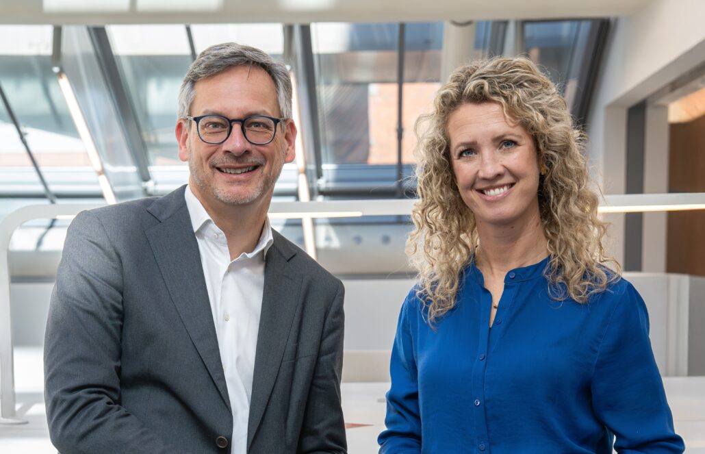 Medicinfo en CZ vernieuwen strategische samenwerking