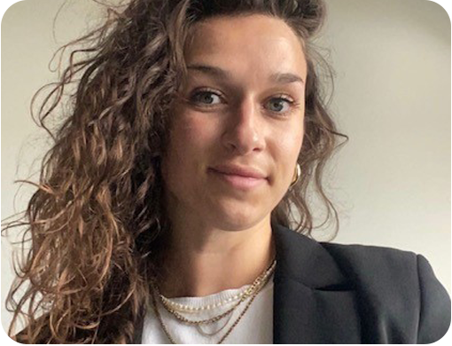 Bo Dekkers Community Manager – “Ik geloof dat samenwerking en innovatie de drijvende krachten zijn achter betekenisvolle verandering.”